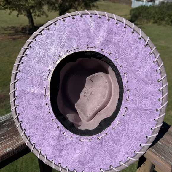 Dusty Lavender Burned Hat, Heart Hat, Whipstitched Tooled  display picture 2
